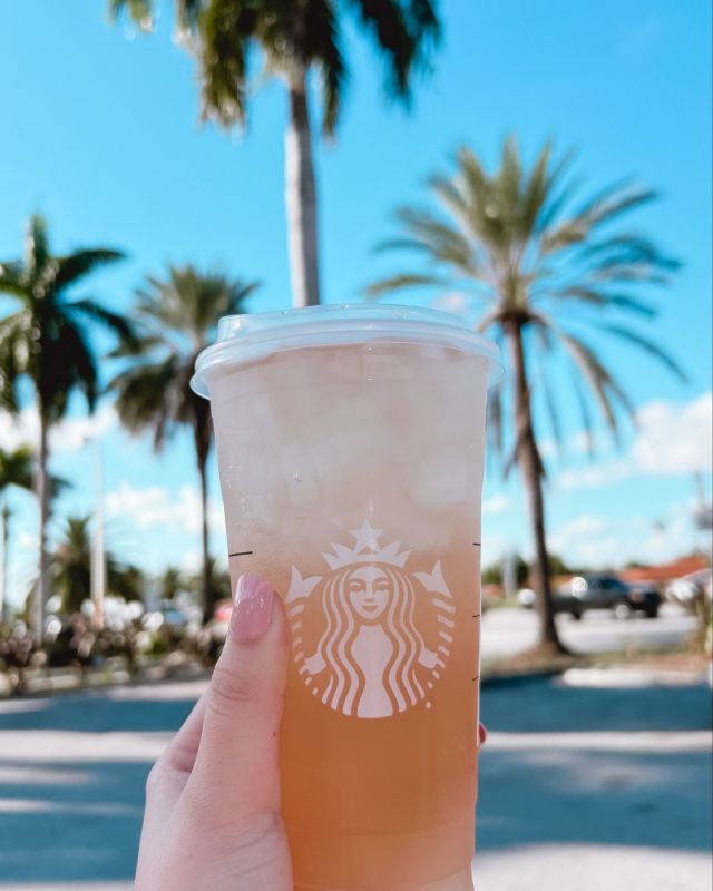 There’s no better start to your week than with a ✨GIVEAWAY✨⁣
⁣
We are giving away a $25 Starbucks Gift Card! How To Enter:⁣
⁣
• Like this post! 🤍⁣
• Make sure you’re following us! 👀⁣
• Tag 2 friends! 🤝⁣
• Comment your Starbucks order! ☕️⁣
⁣
The winner will be randomly selected at 5:30! 🥳⁣
⁣
**Must be following @LiveLapis at time of winner selection to win